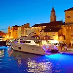 Carpe Diem By Interhome Appartement Trogir